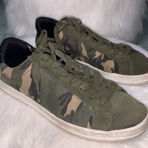 Steve Madden Camo Sneakers